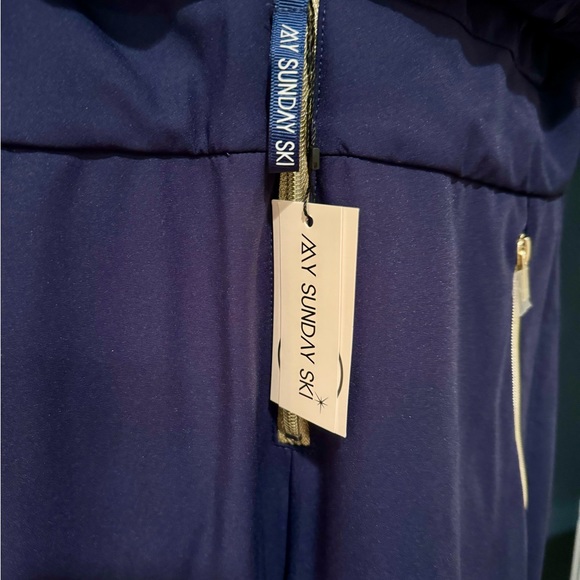 NWT Sunday Ski Chevron Ski Suit Navy - Picture 10 of 13